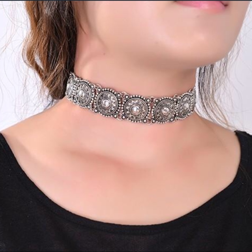 Silver Sun Choker Necklace